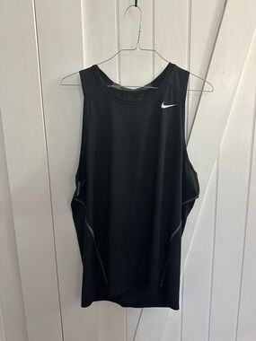 Nike Pro Fitted Black Performance Dri-Fit Tank - Size XL